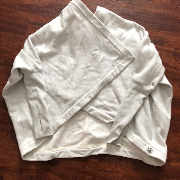 lululemon athletica Jackets & Blazers - Lululemon wrap jacket xs/s gray